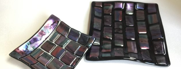 Fused Glass Glo Plate – Tanya / AAE Glass