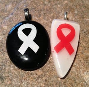May Awareness Ribbons Grey for Brain Tumors / Cancer and Red for Strokes